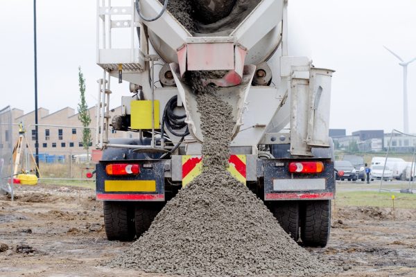 Ready-mix,Semi-dry,Concrete,Delivered,On,Construction,Site,And,Discharged,From